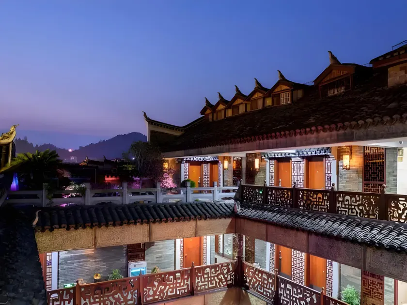 Phoenix City Boutique Hotel - Image 1