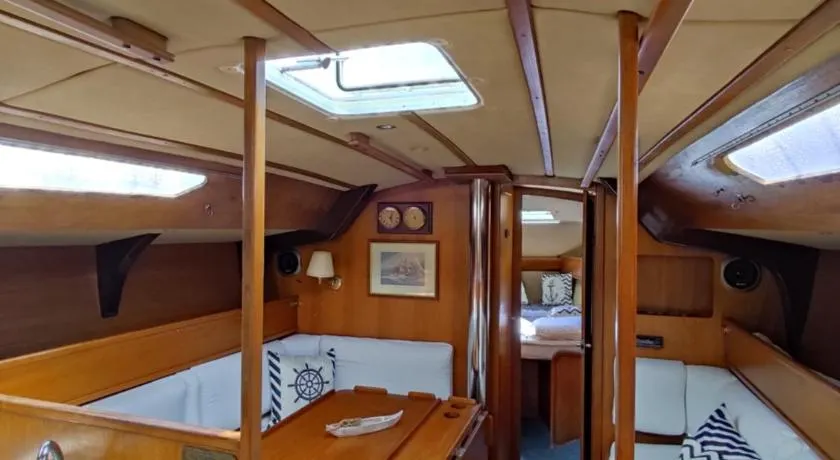 Dormire in Barca a Vela - Image 1