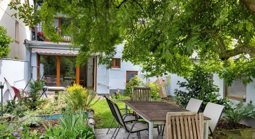 Ferienwohnung mit Garten - Image 1