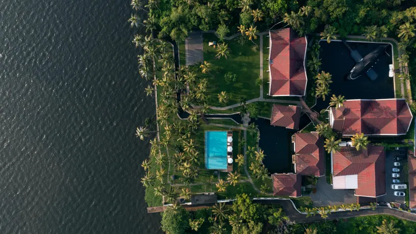 Lake Canopy Alleppey - Image 1