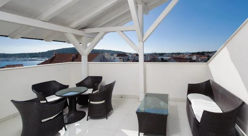 Panorama lux apartment - Image 1