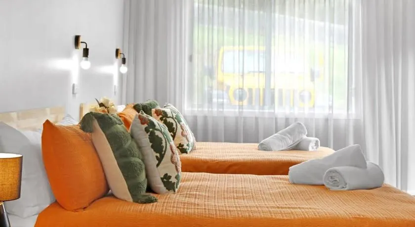 14 Scenic Studio - Image 1