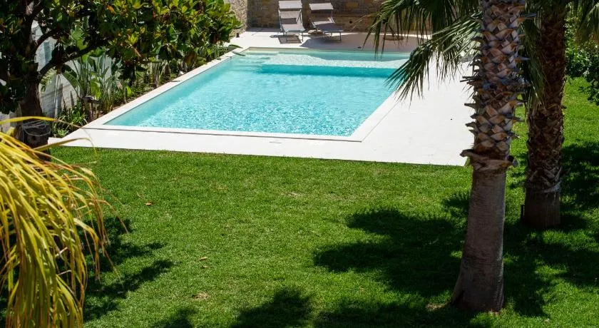 Villa Rosa Residence - Image 1