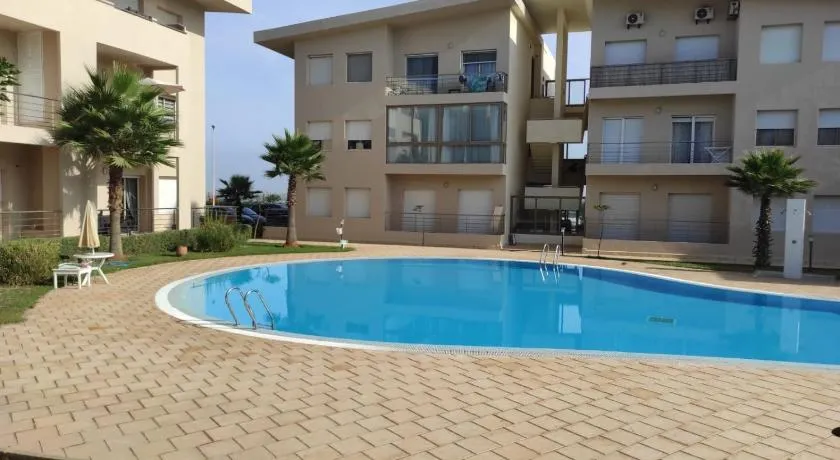 APPARTEMENT BORDURE PLAGE - Image 1