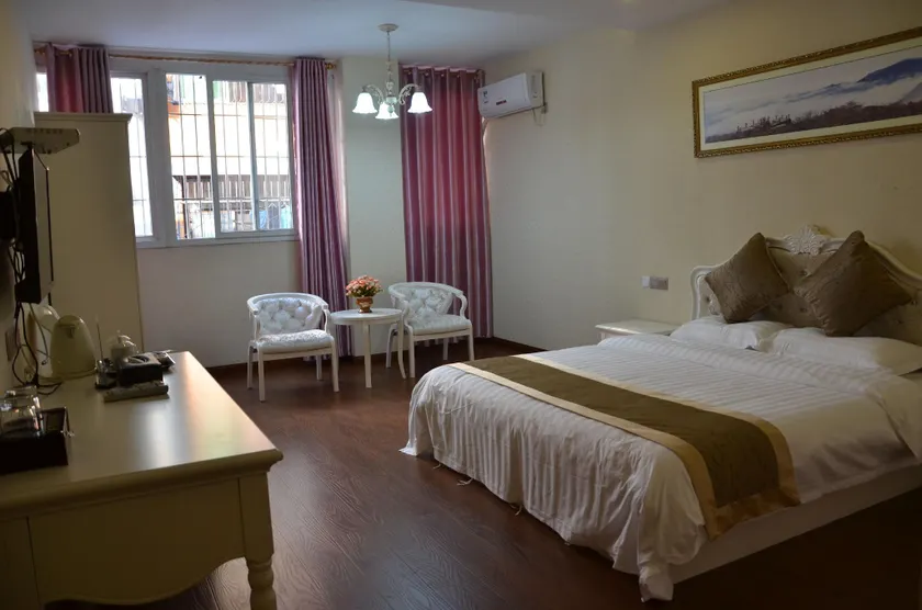 Xiaoqiang Business Hotel - Image 1