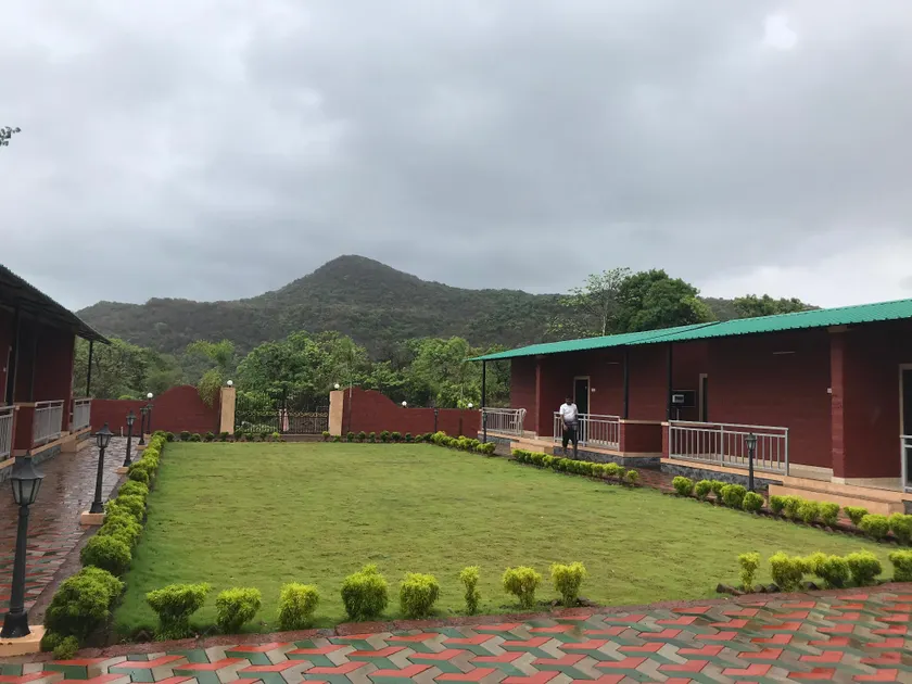 Nargis Farm Resort - Image 1