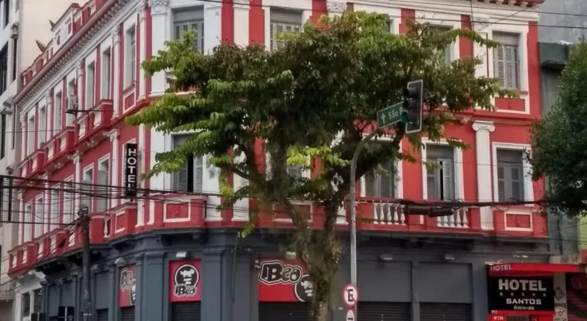 Hotel Santos Inn - Image 1