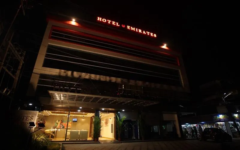 Hotel Emirates - Image 1