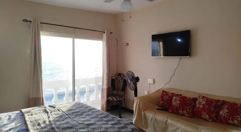 Ocean View - 1Bedroom overlooking the sea - Image 1