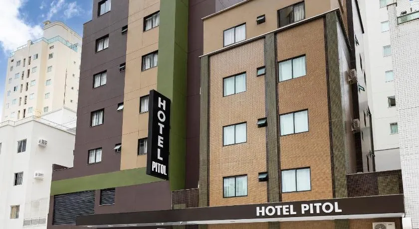 Hotel Pitol - Image 1