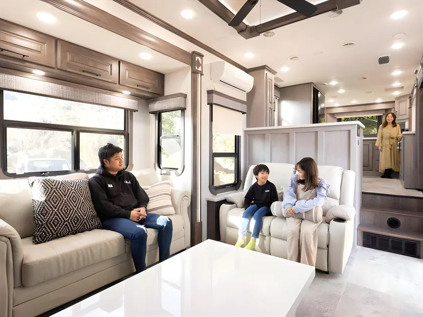 THE TRAILERHOUSE VILLAGE NAGASAKI TSUBAKI PREMIUM - Image 1