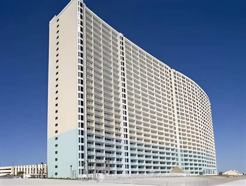 Emerald Beach - Image 1