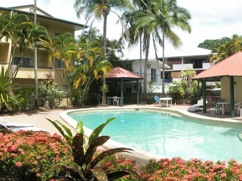 Tradewinds McLeod Holiday Apartments - Image 1