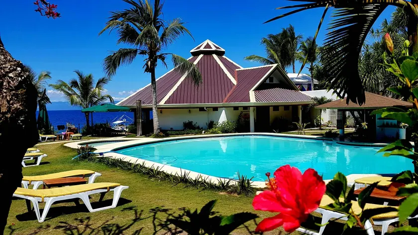 Quo Vadis Dive Resort - Image 1