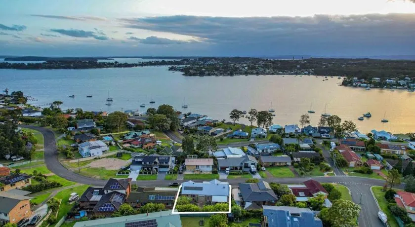 Point Panorama - Image 1