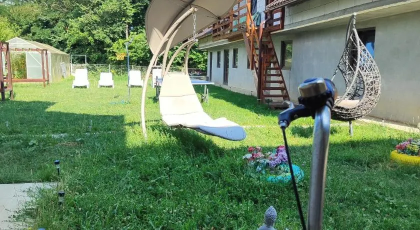 Happy Home - Image 1