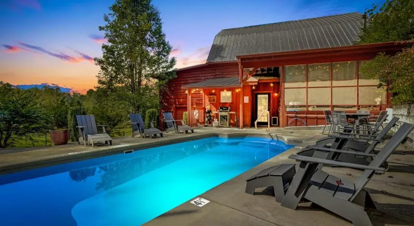 Red Barn Retreat by Carolina Mornings - Image 1