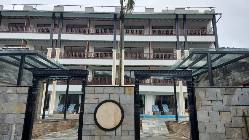 Lake View Resort - Image 1