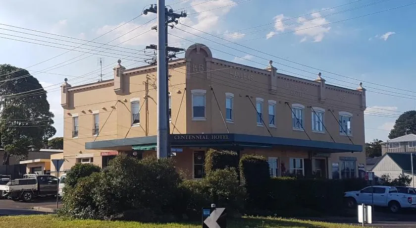 Helensburgh Hotel - Image 1