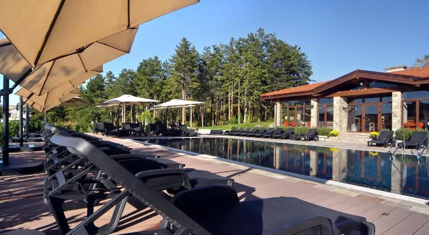 Esterra Vini Guest House - Image 1