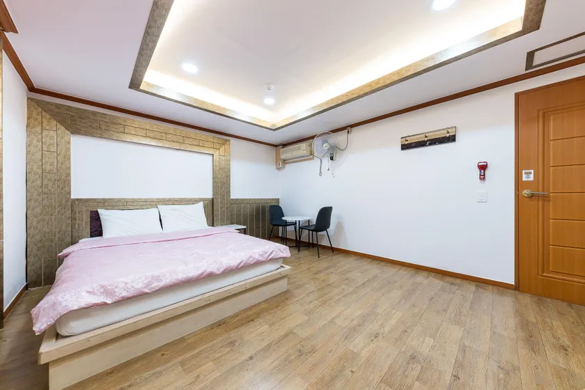Gimcheon TOP - Image 1