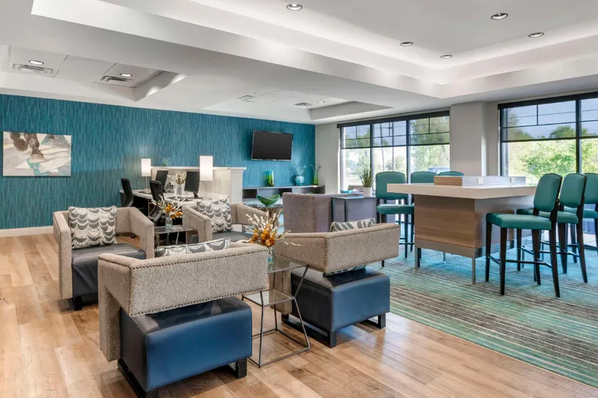Comfort Inn & Suites Clarksville - Louisville North - Image 1