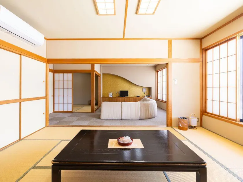 Jonnobi Onsen Takayanagi Jonnobi Mura - Image 1