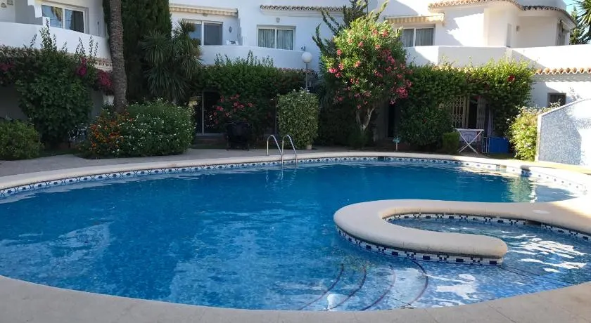 Oasis Paradise - Image 1