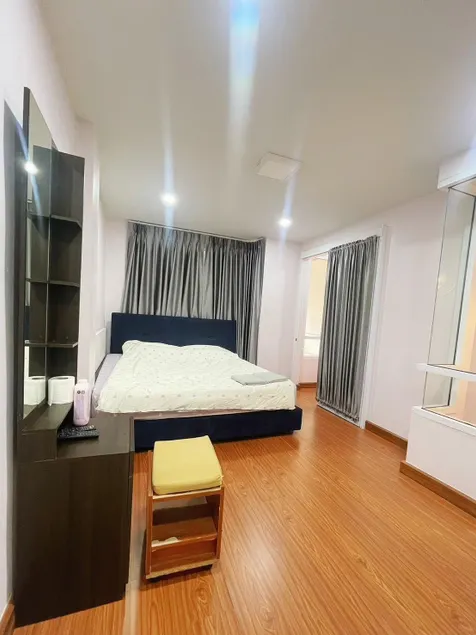 Athit Guest House - Image 1