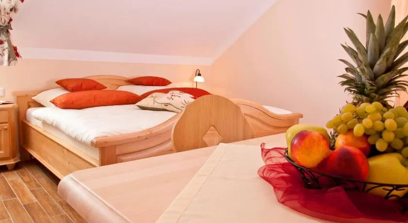 Pension Weindl - Image 1