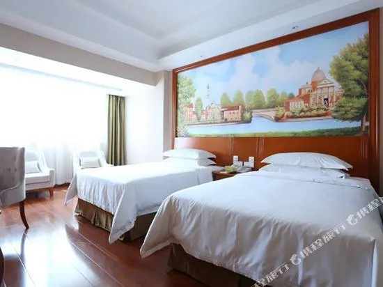 Jinhua Hotel - Image 1