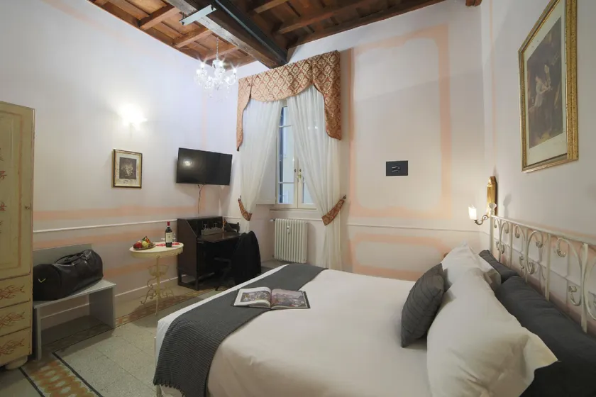 La Maison Dell'Orologio - Image 1