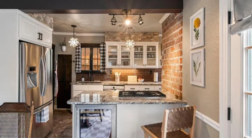 Ivy Cottage W Hot Tub By Hvnlyhomes - Image 1