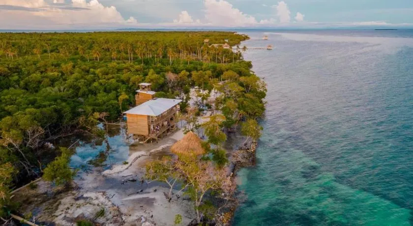 Villa Luz Coastal Sanctuary - Image 1