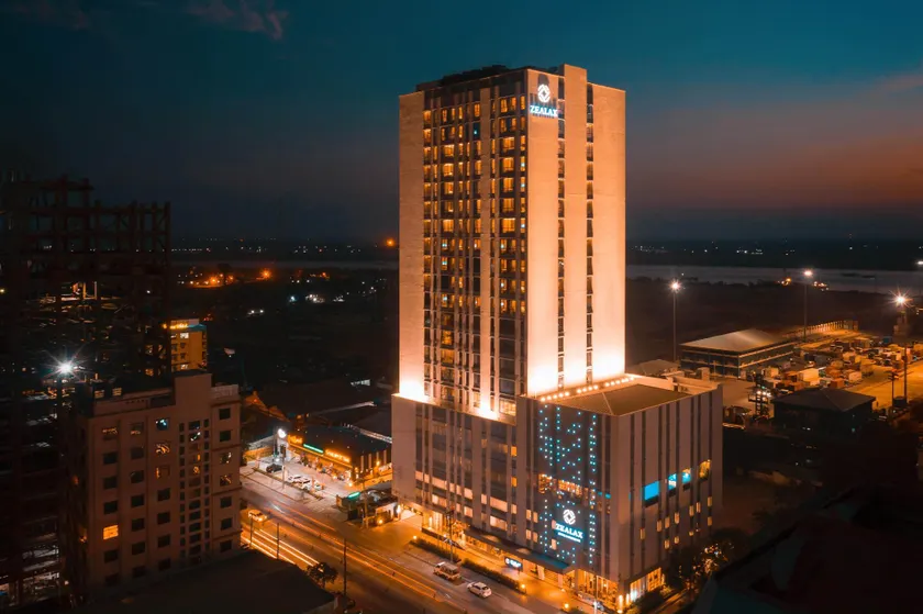 Zealax Hotel & Residence - Image 1