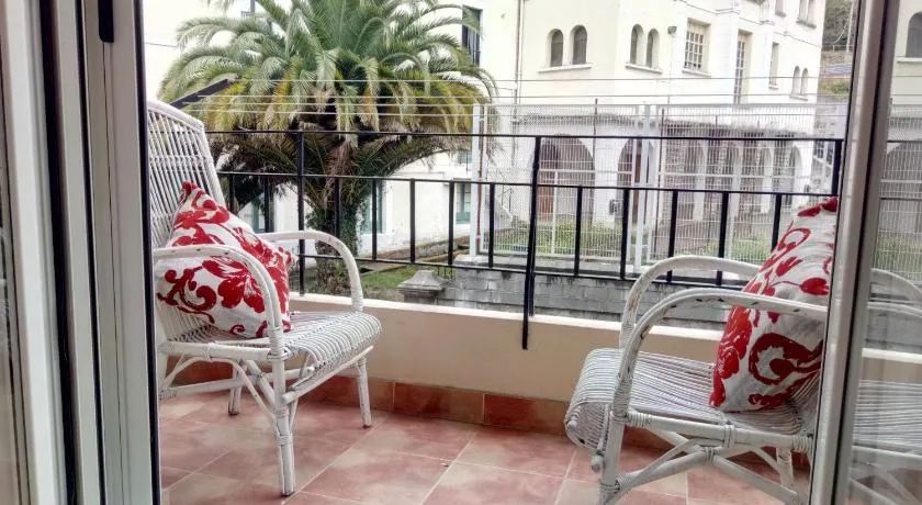 Apartamento centrico en Lekeitio, playa y puerto - Image 1