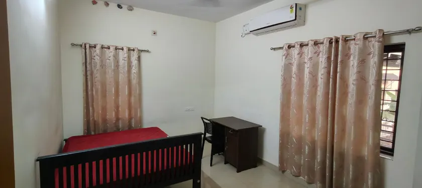 PRIVATE HOME 2 BHK APARTMENTS - Image 1