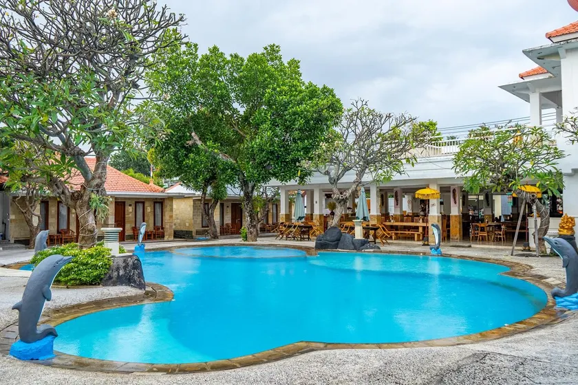 Grand Melka Hotel - Image 1