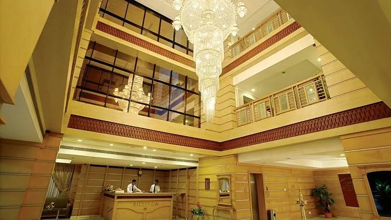 Royale Regency - Image 1