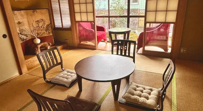 京町レジダンス - Image 1
