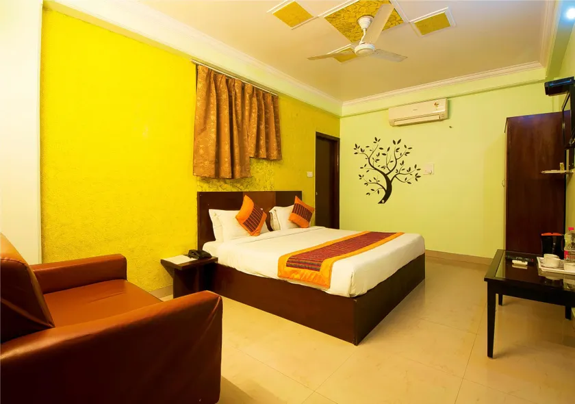 Aditya inn Delhi Airport - Image 1