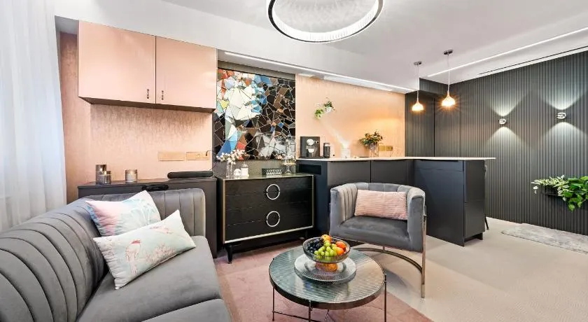 Studio 102 Brno - Image 1