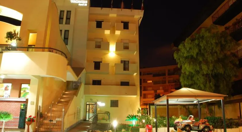 Case Vacanze Anni 20 - Image 1