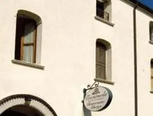 Tavernola - Locanda Di Campagna - Image 1