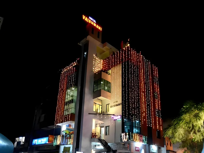 Hotel Vaishnavi - Image 1