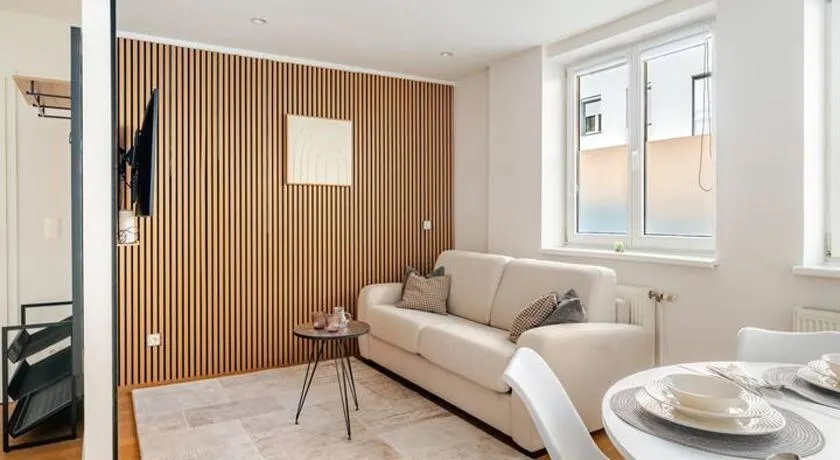 Modernes Studio Wien 18 , 3 Min zur U6, privater Eingang & Ruhe - Image 1