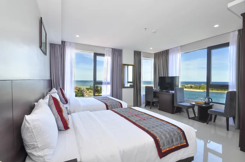 Anh Linh 2 Hotel - Image 1