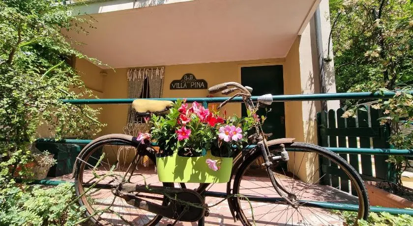 Villa Pina - Image 1