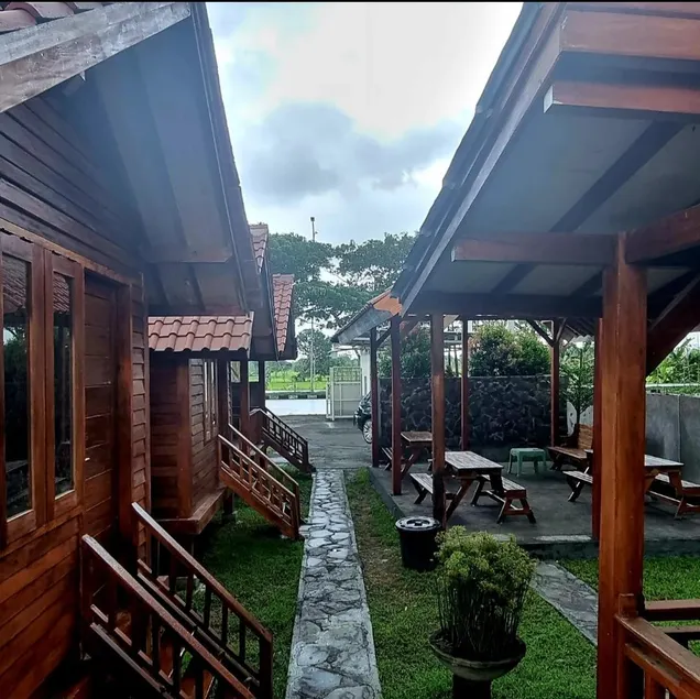 Mayeka Transit Hostel Bandara Internasional Lombok - Image 1