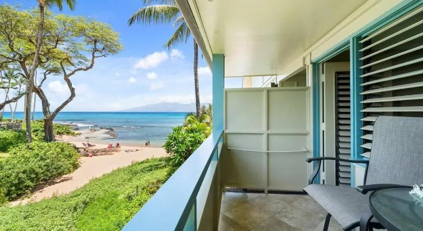 Napili Bay 210 · NB 210 Napili Bay Studio with Direct Ocean View - Image 1